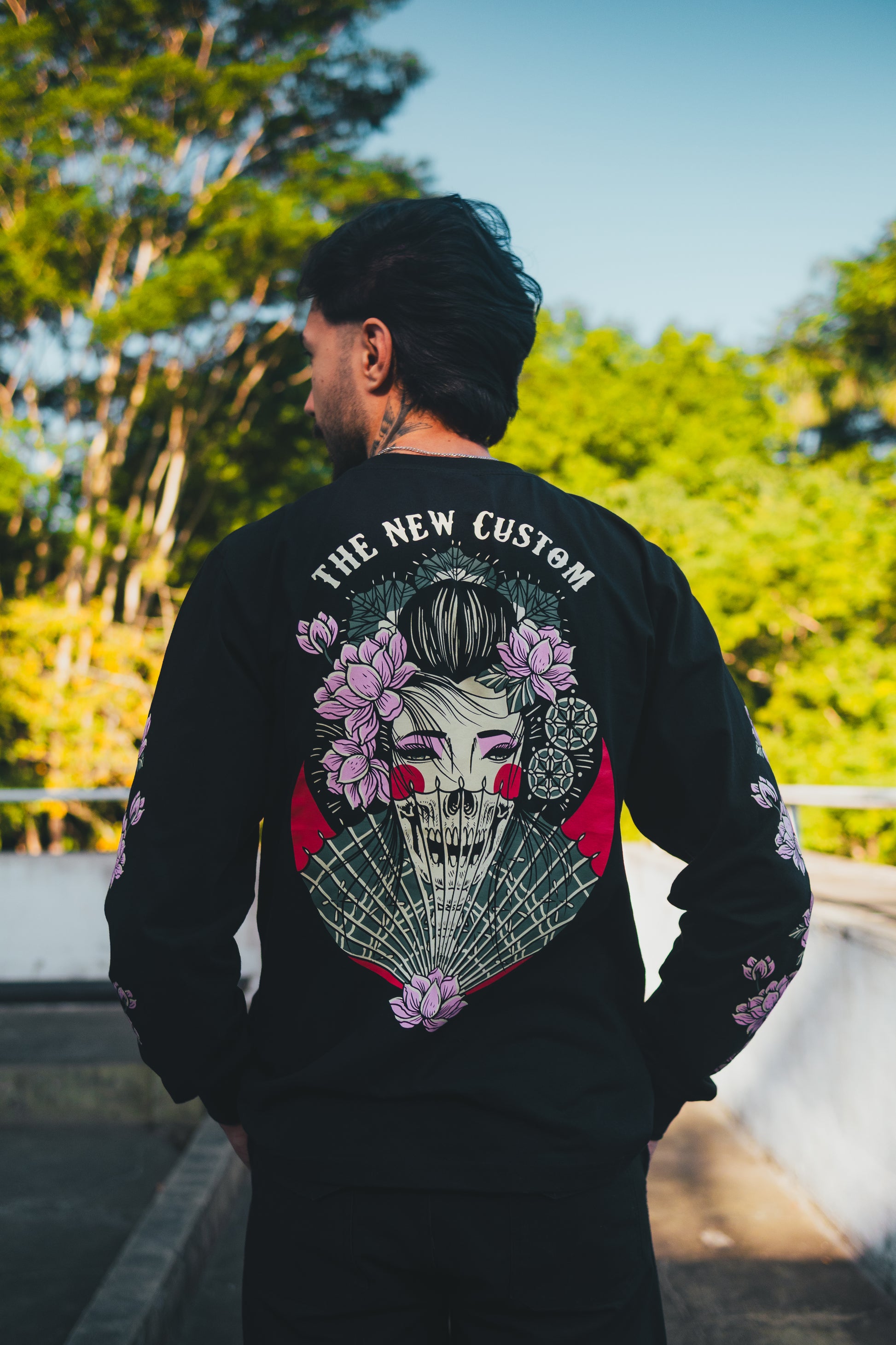 Camiseta Manga Longa Gueixa