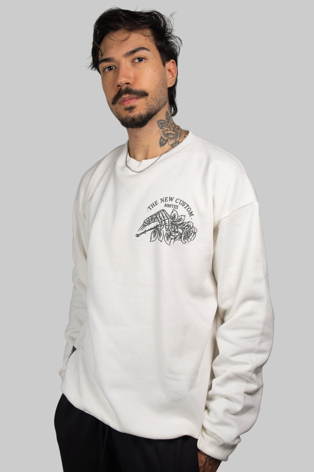 Moletom Gola Careca Hand and Rose