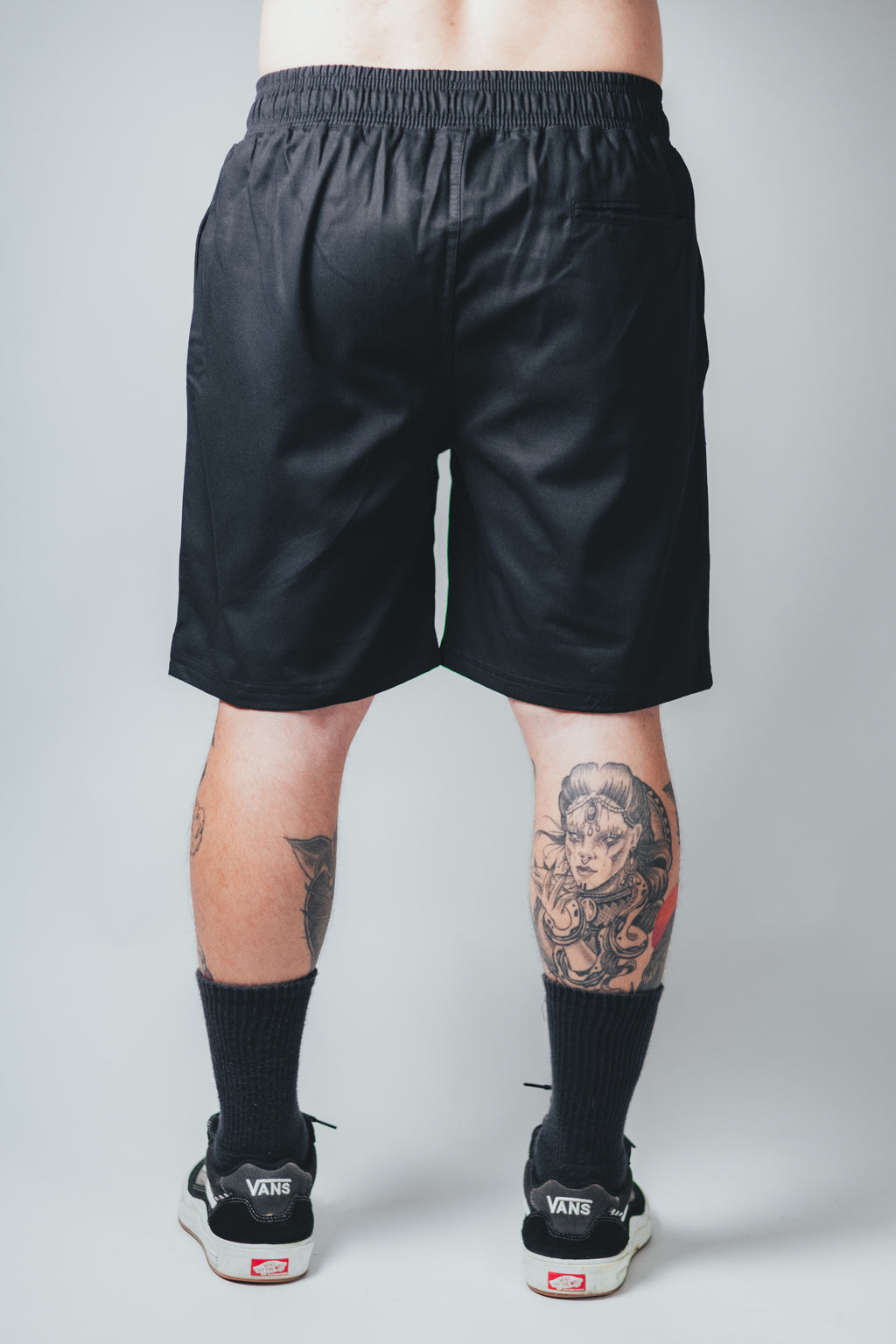 Short Sarja Loose Fit Preto